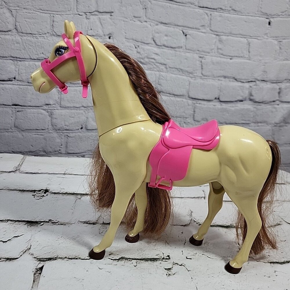 Steffi Love Horse Movable Figure‎ Barbie-Scale Pony With Saddle By Simba Toys - Picture 3 of 7
